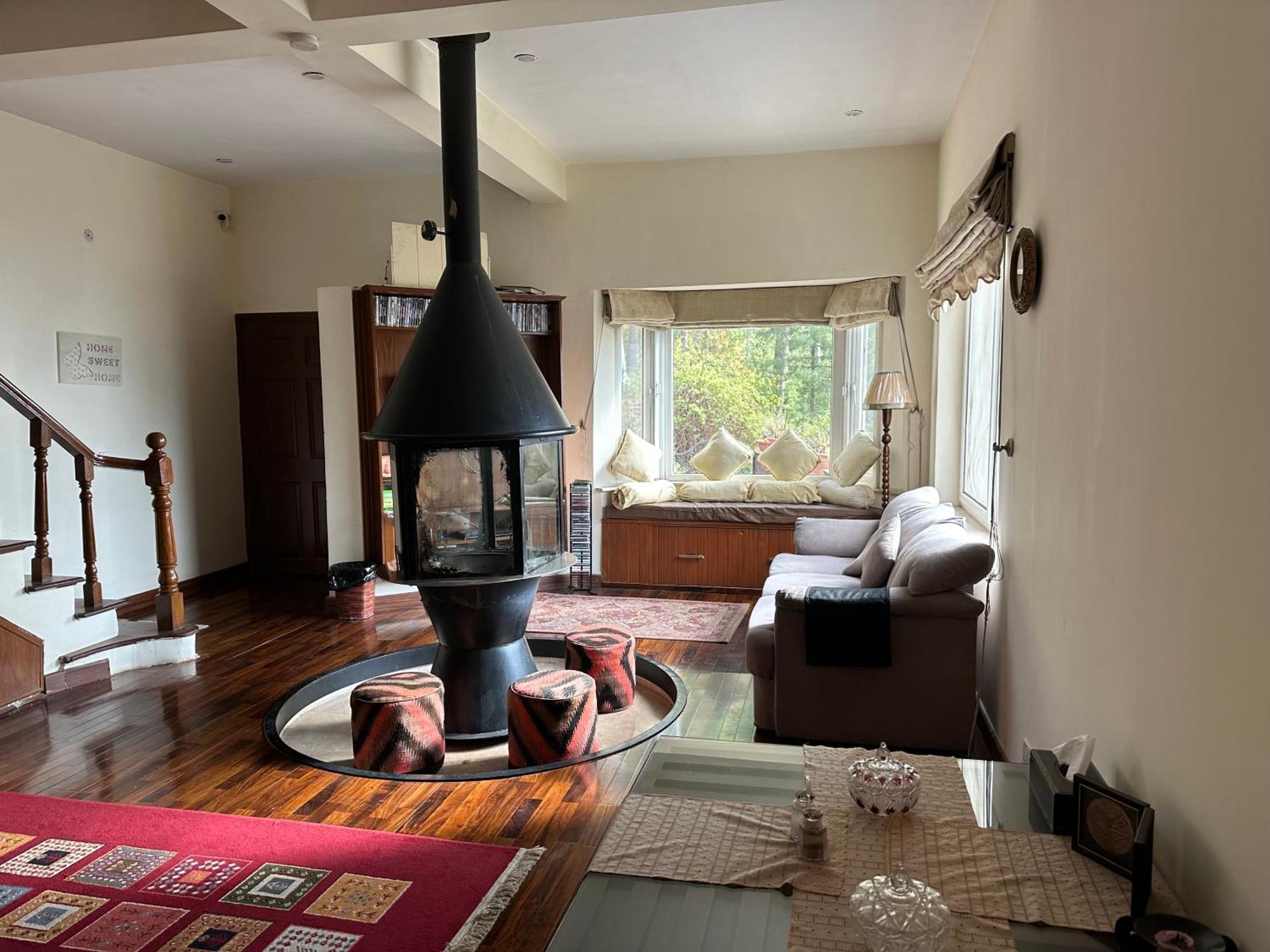 Sarah'S Lodge Murree Zewnętrze zdjęcie