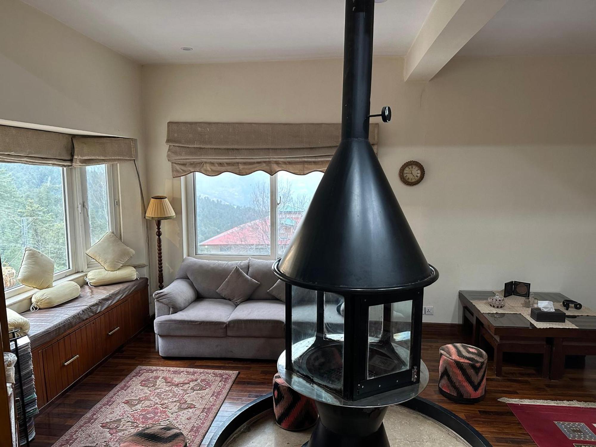 Sarah'S Lodge Murree Zewnętrze zdjęcie
